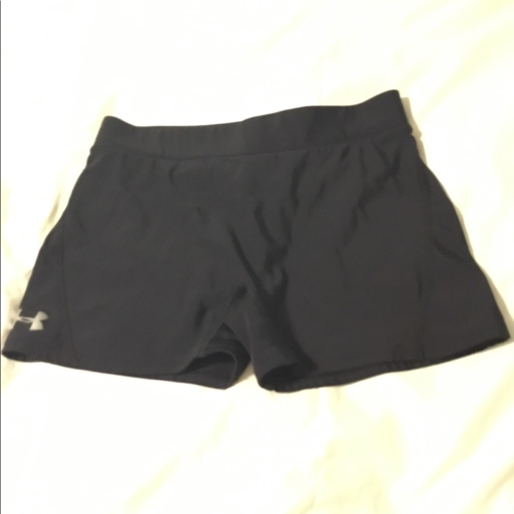 😍BOGO FREE😍 UA shorts